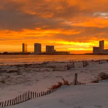 Steps to Beautiful Brigantine Beach. 1st. Floor Unit with Private Porch.