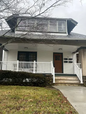 79-1 3br apartment Yantic Falls附近的飯店