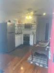 Charming cottage in Kenner with AC and WiFi. Enjoy your stay