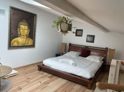 House with sauna/jacuzzi/foot pool in the Hermitage​Rechercher des détails Hotels near International Shoe Museum of Romans