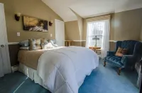 Bourbon Trail Estate on 22.5 Acres!