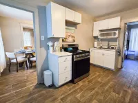 Cozy 2-Bedroom Apartment with Office Space Near Wynn Hospital & Utica University
