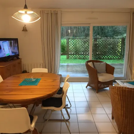 Bel Appartement en RDC à Cap Coz