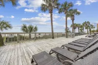 Newly Renovated Unit in The Caribbean! Make lasting memories!