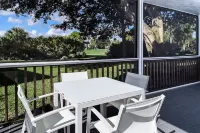 PGA National Private Entrance Condo - Newly Renovated Hotel in zona Karen T. Marcus Sandhill Crane Access Park