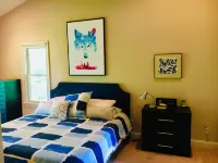 2-Level Modern Home on 25 Wooded Acres with Amazing Mountain Views