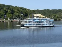 Riverboat Paradise