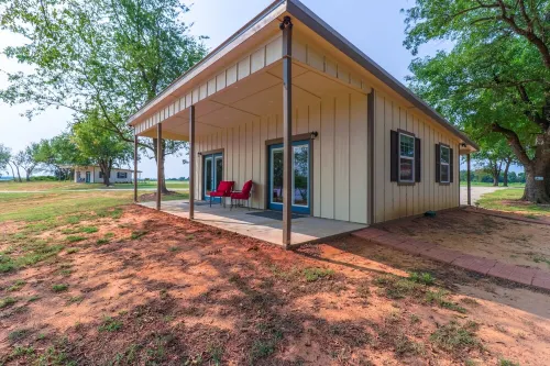 Rustic luxury at Captain Allred's Cabin