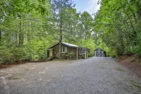 Adorable Cabin! Walk to Downtown! - Homestays