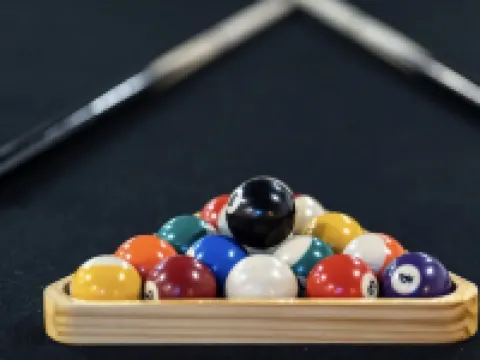 Lake house with a game room 庫克薩基酒店