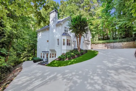 Private Luxury Spacious Atlanta Home