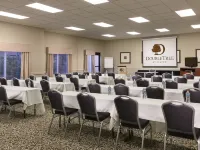 DoubleTree by Hilton Portland - Tigard Hotels near Stanley Park