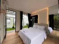 Villa Amethyst J-9 Lembang 5 BR With Private Pool, Karaoke Set and Billiard