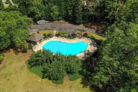 Lakefront Pinehurst Condo 2BD/2BA - 237 - With Community Pool Access - Familievenlig