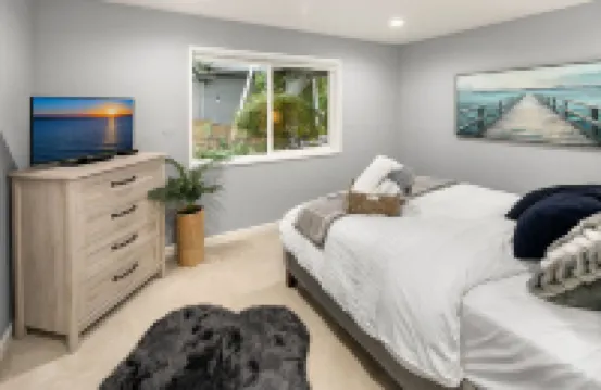 The Cottage at Lake Sammamish, Generator, Dog Friendly, Lake Access