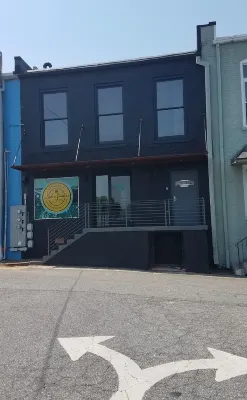 Historic Downtown Morganton Loft  w/ Original 1900's Charm/Walk/Shop/Dine