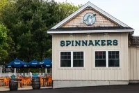 Moody Maine Beautiful 3 Bedroom Home Walk to Beach  Restaurants & Trolley Line