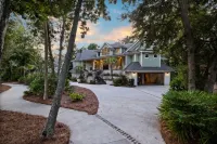 Southern Bliss on HHI: 10 Bedroom-Pool/Elevator/Palmetto Dunes Resort