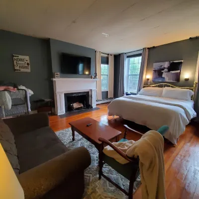 Located in the Historic downtown district, cozy studio, wifi. Hotels in der Nähe von Play Space ABC Cayuga