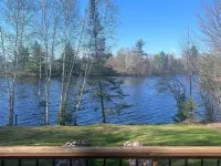 Serene Lake House Hotels in Lenroot