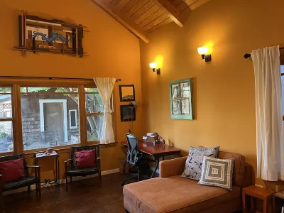 3 bed / 1 bath house in Prime Berkeley Location Hotels near Tivoli Caffe