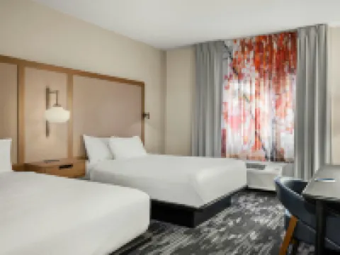 Fairfield Inn & Suites Mt. Pleasant Hotels in Mount Pleasant