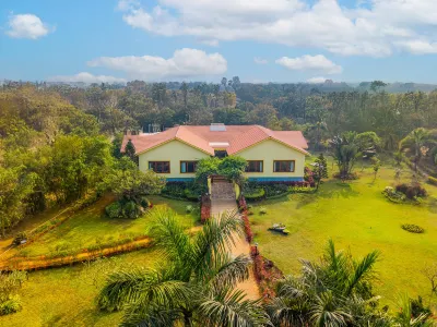 Ama Stays and Trails Nine Palms Alibag Hôtels à : Awas