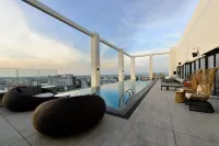 Hotel Nikko Amata City Chonburi - Pools