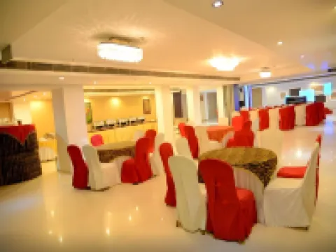 Hotel Rajshree & Spa