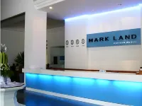 Markland Seaside Pattaya - parking