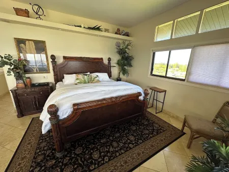 Luxurious Condo with Absolute Best Ocean Views in Kapalua Отели рядом с достопримечательностью «Kapalua Labyrinth»