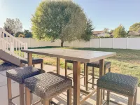 Family Retreat Near SLC Airport 6 BR 3.5 Bath