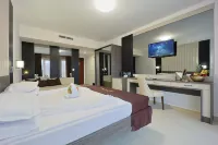 Prestige Hotel and Aquapark - All Inclusive