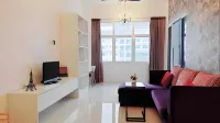 Cosy Private Home @ Sky.Pod
