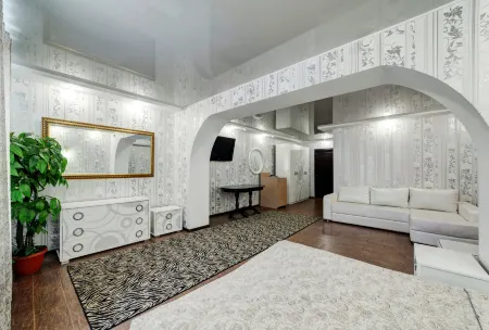 Frant-Hotel Palacе (Франт Отель Палас)