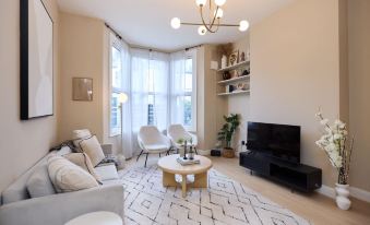 The Harlesden Retreat - Stunning 1BDR with Garden