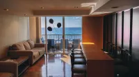 Hyatt Regency Guam - Luxury