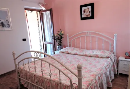 Apartment of roses in villa Refuge of Seagulls Отели в г. Costa Paradiso