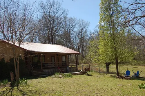 Baker Ford Apartment - Cheerful vintage 1 bedroom