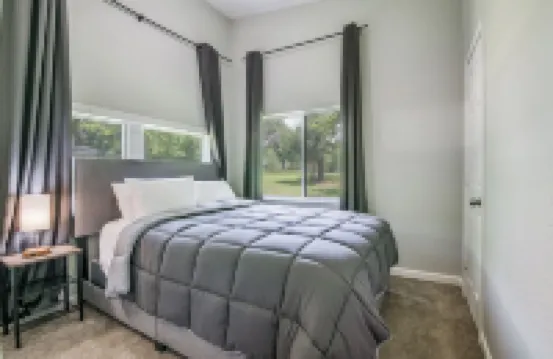 Relax with the whole family in our cozy and peaceful TLC -Tranquil Lake Cove.