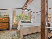 Private Lake House near Enterprise Hotels in Coffee County