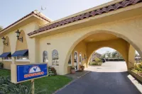 Anaheim Astoria Inn & Suites - Motels