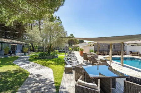 Hôtel Restaurant & Spa Plaisir Отели в г. Арс-ан-Ре