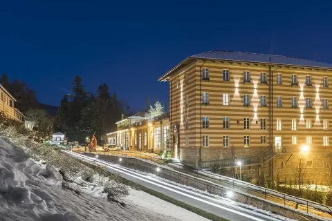 호텔 디푸소 르 카세 데이 콘티 미라피오레