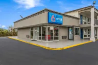 Motel 6 Tupelo, MS - Downtown
