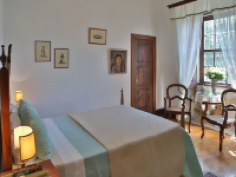 Casa Dos Varais, Manor House Hotels in Cambres