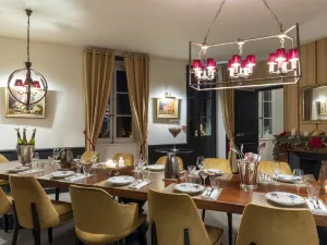 호텔 빌라 알렉산드르