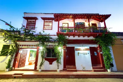 Hotel Jardines Evans by Geh Suites - Inns