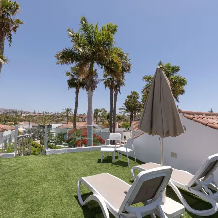 Hotel LIVVO Dunagolf Suites