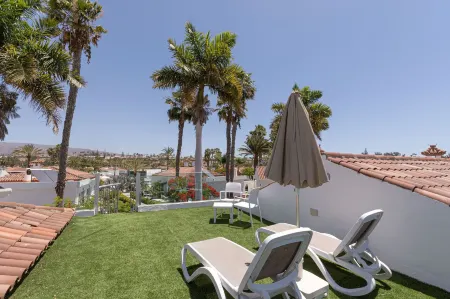 Hotel LIVVO Dunagolf Suites